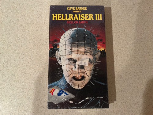 Hellraiser iii hell earth - iii:,
