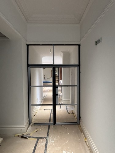 Internal aluminium frame - internal,