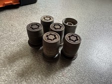 Genuine Toyota Previa Avensis Hilux Corolla Landcruiser Verso Locking Wheel Nuts