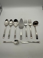 9-Piece Oneida Community