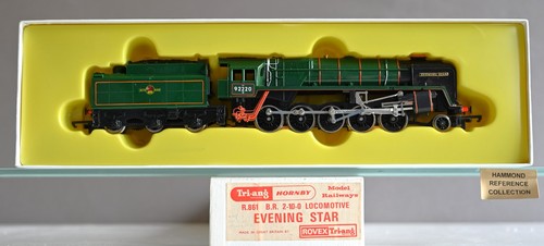 Rare white box tri ang - rare,