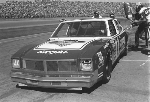 Jack ingram drove the skoal - ingram,