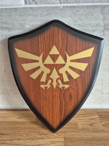 Zelda sheild wall display - zelda,