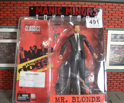 Cult classics neca action - cult,