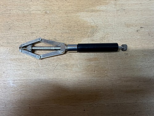 Watchmakers hand lifting tool - hand,