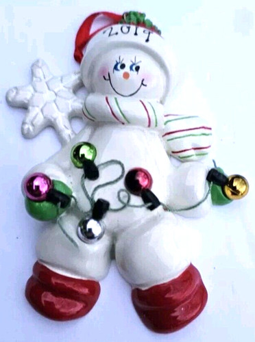 Snowman ornament holding - snowman,