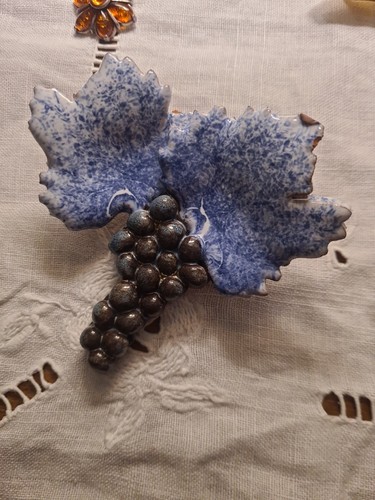 Vintage ceramic grape cluster - ceramic,