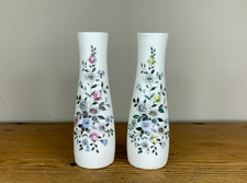 2 Esteri Tomula Fennica 1950's Matte White Porcelain Painted Vases with Flowers
