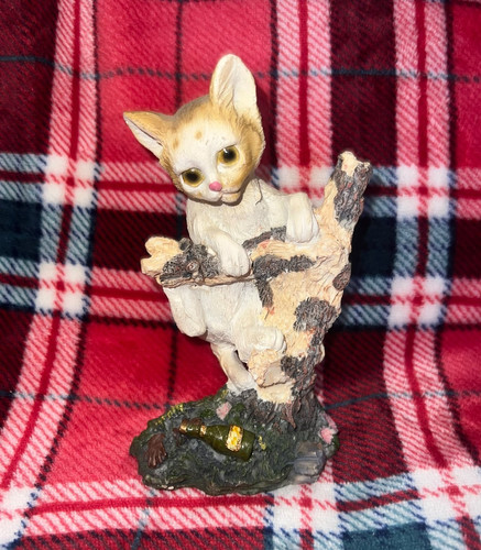 Vintage wide eyed cat kitten - vintage,