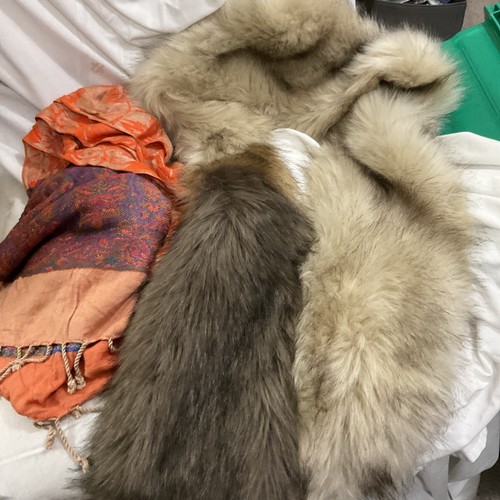 Women faux fox - faux,