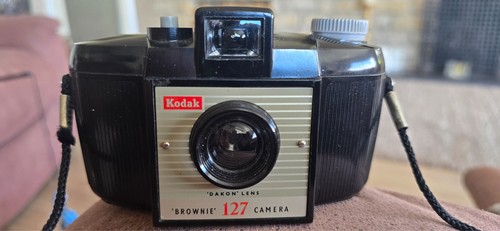Kodak brownie 127 vintage - brownie,