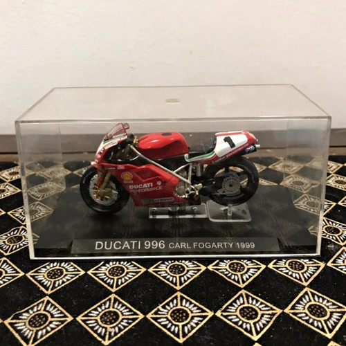 Ducati 996 carl fogarty - 996, 1999