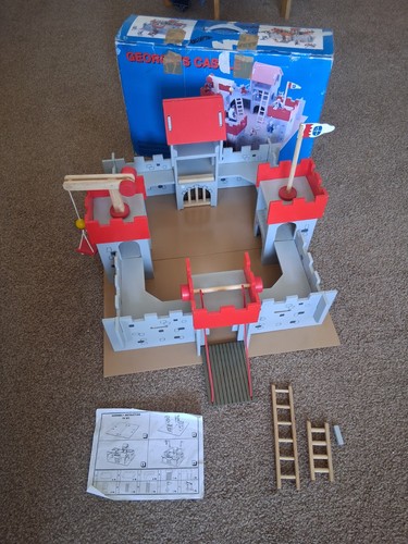 Toy van georgie castle - toy, georgie's