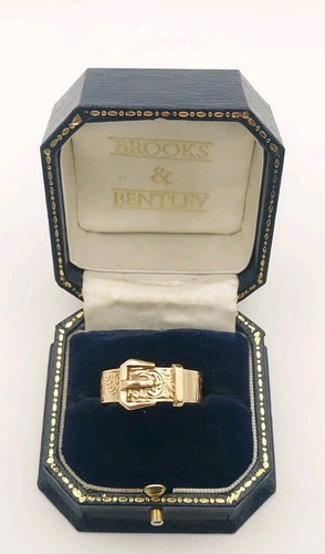 Heavy vintage 9ct gold - heavy,