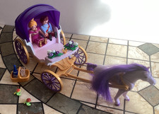 PLAYMOBIL ROYAL COUPLE WITH