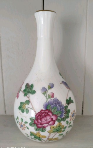 Vintage bud vase wedgwood - vintage,