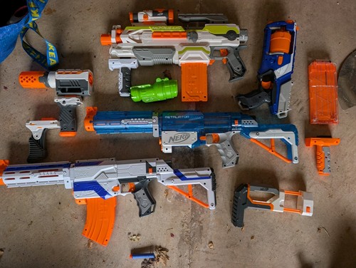 Nerf bundle with modulas - nerf,