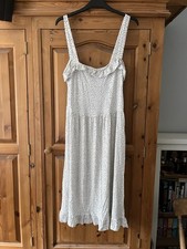 Next White With Irregular