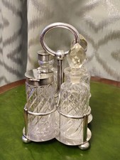 Antique Victorian Collis and