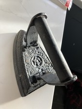 Black Antique Cast Iron Flat Iron No: 6 -   Star of David logo