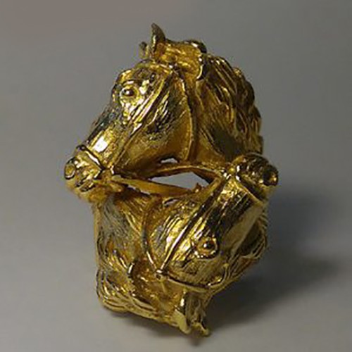 Highly polished double - double, horses