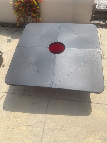 Heavy duty parasol base - heavy,