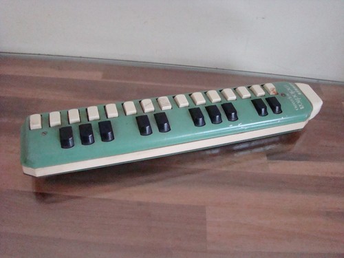Hohner melodica green - melodica, soprano