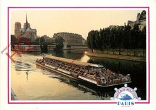 Picture Postcard>>Paris, Notre Dame and Canal Boat 3046