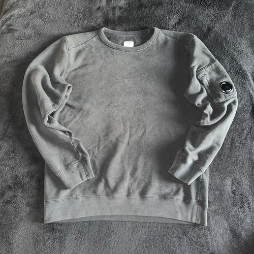 Company lens sweatshirt - cp,