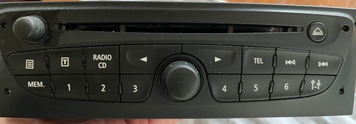 Renault clio car - renault,