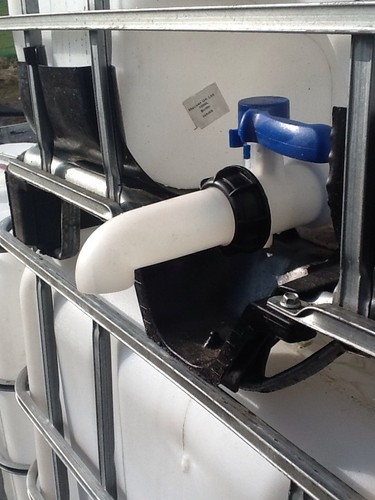 Ibc drain spouts stillage - stillage, tank