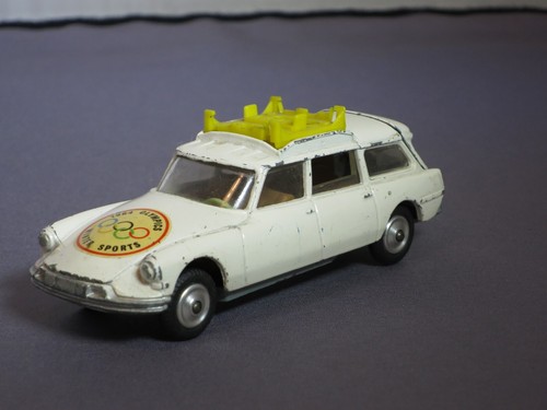 Corgi citroen safari 1964 - corgi,