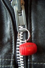 VINTAGE WATNEYS RED BARREL