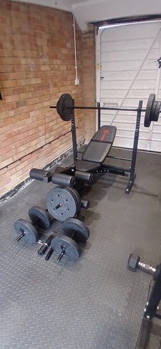 Bench with leg - with, and