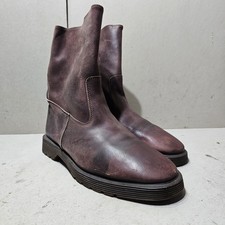 RARE DR MARTENS x HAWKINS