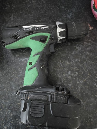 Hitachi 18dvc2 18v drill - 18v,