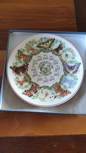 Pair wedgwood calendar - of,