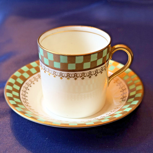 Royal doulton rare h3527 - rare, green