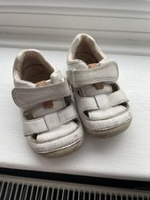 Clarks Pre Walkers Shoes Baby 4 g White