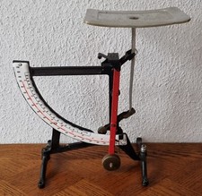 Great Large Letter Scale with