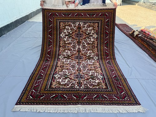 Fine hand knotted - fine,