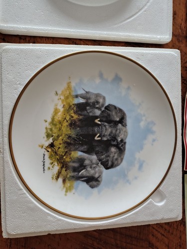 Wedgewood spink wildlife plate - wedgewood,