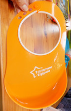 Tommee Tippee Baby Feeding Bib Comfortable Neck Catch All Bibs Plastic Orange