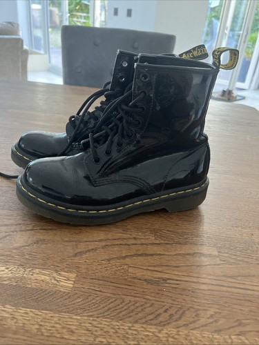 Doctor martens women size 4 - doctor, women's