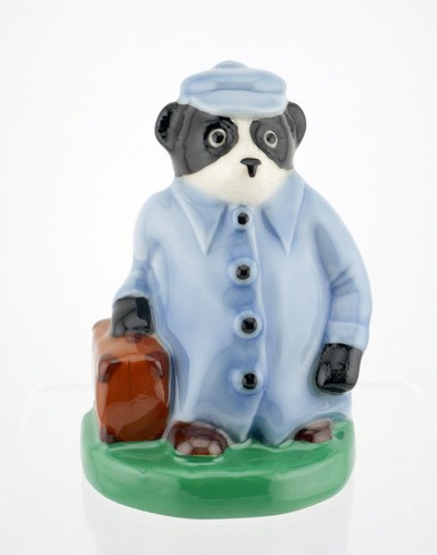 Wade porcelain out about - porcelain,