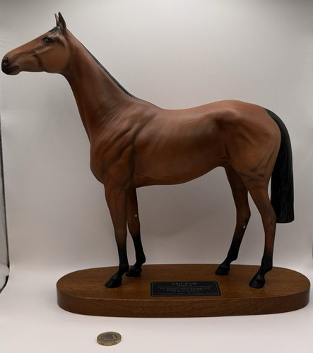 Beswick red rum plinth rare - beswick, on