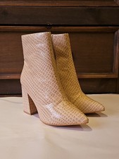 Boohoo Women's  Cream Croc