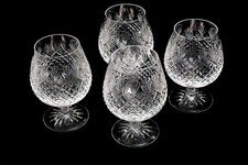 A SET OF 4 LARGE QUALITY