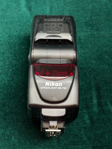 Nikon 700 speedlight - nikon,