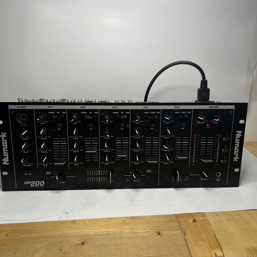 Numark cm200 channel pro - cm200, 5